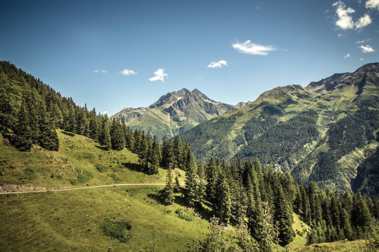 Rosa Canina Superior Sankt Anton am Arlberg Kültér fotó